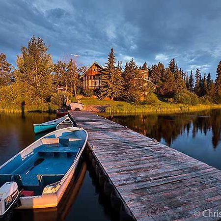 Eagle'S Nest Resort Anahim Lake Exterior foto